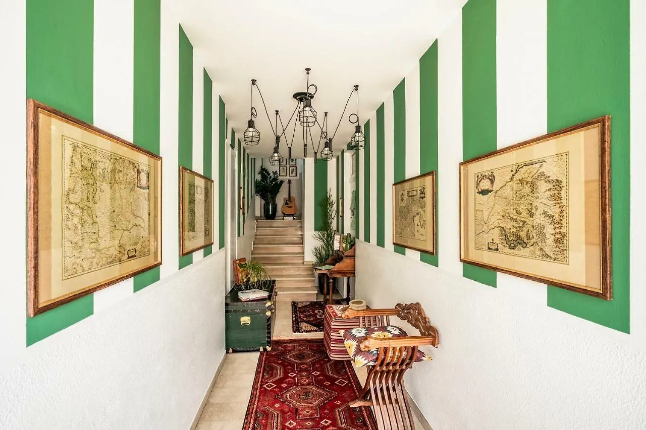 דסנזאנו דל גארדה L'Angelica Holiday Home מלון דירות דסנזאנו דל גארדה