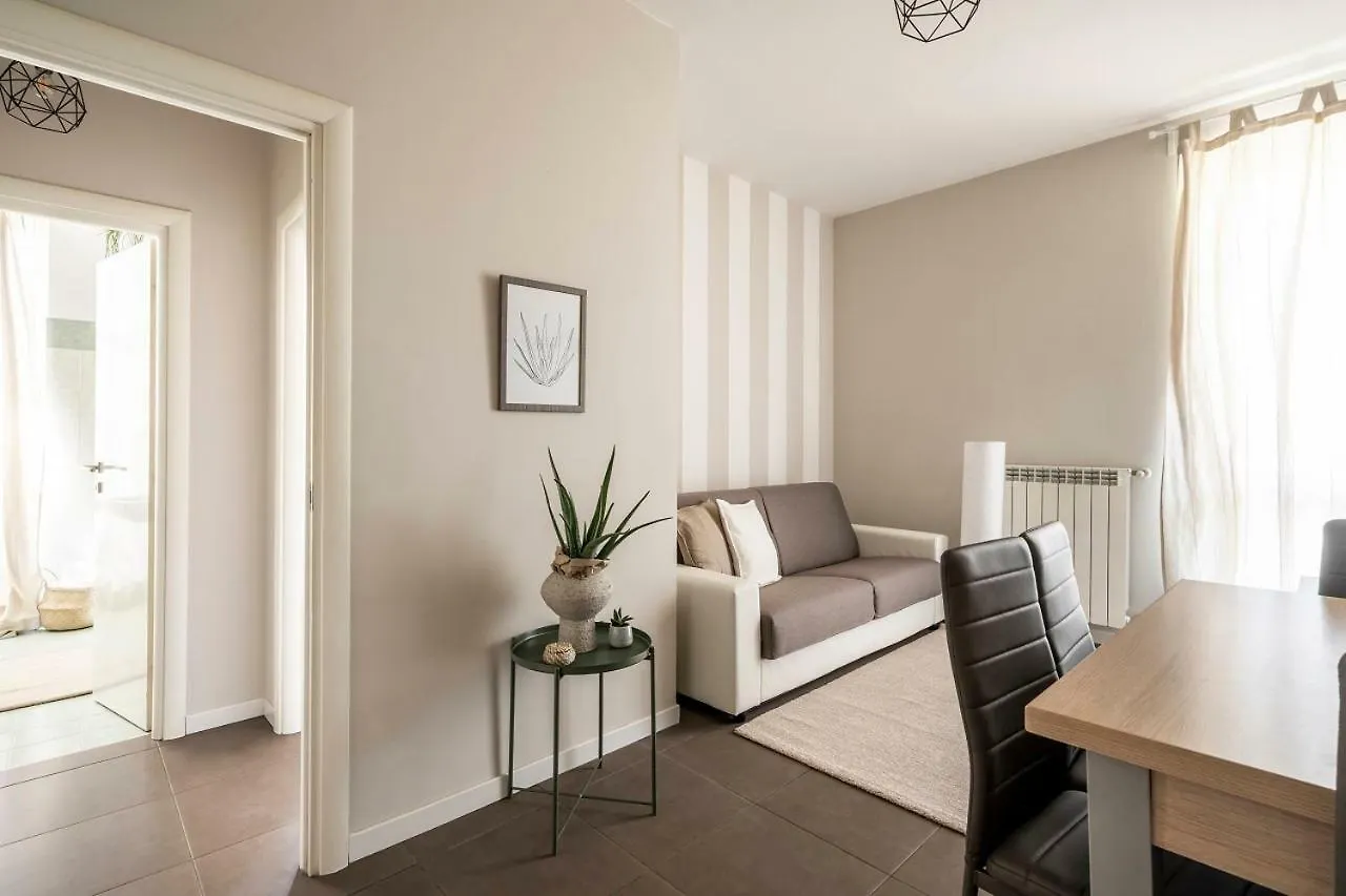 דסנזאנו דל גארדה L'Angelica Holiday Home איטליה