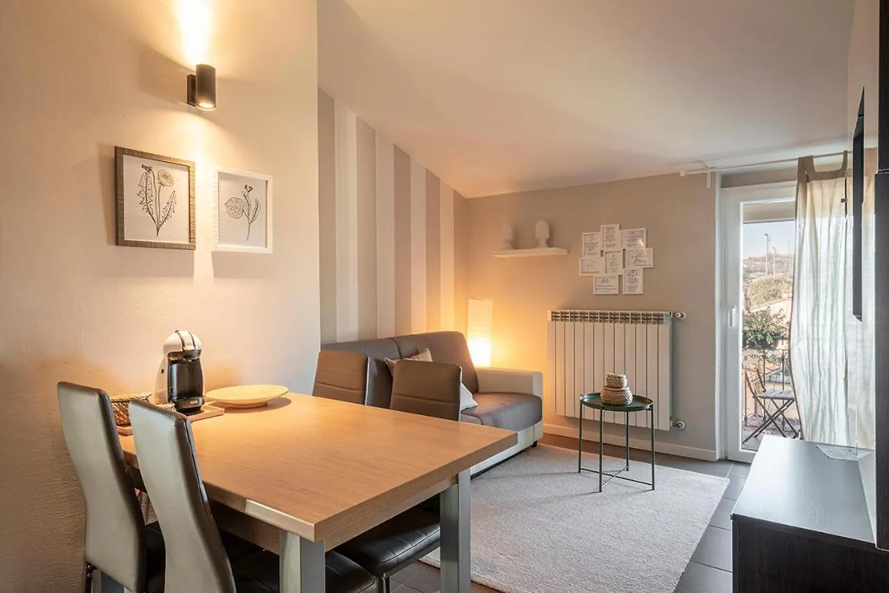 דסנזאנו דל גארדה L'Angelica Holiday Home מלון דירות דסנזאנו דל גארדה