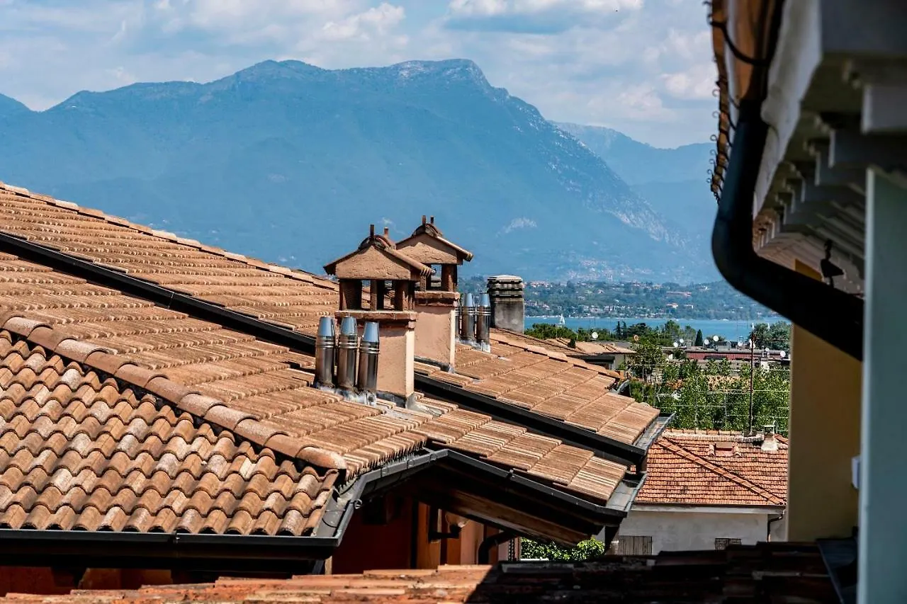 Aparthotel L'Angelica Holiday Home Desenzano del Garda