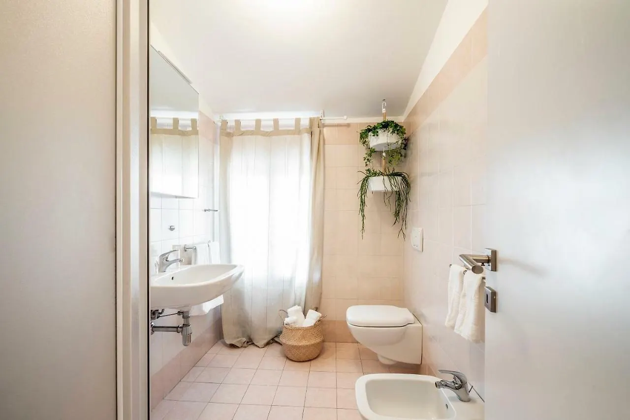 L'Angelica Holiday Home Desenzano del Garda Aparthotel