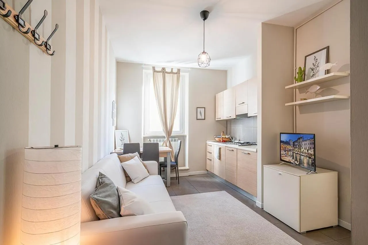 L'Angelica Holiday Home Desenzano del Garda
