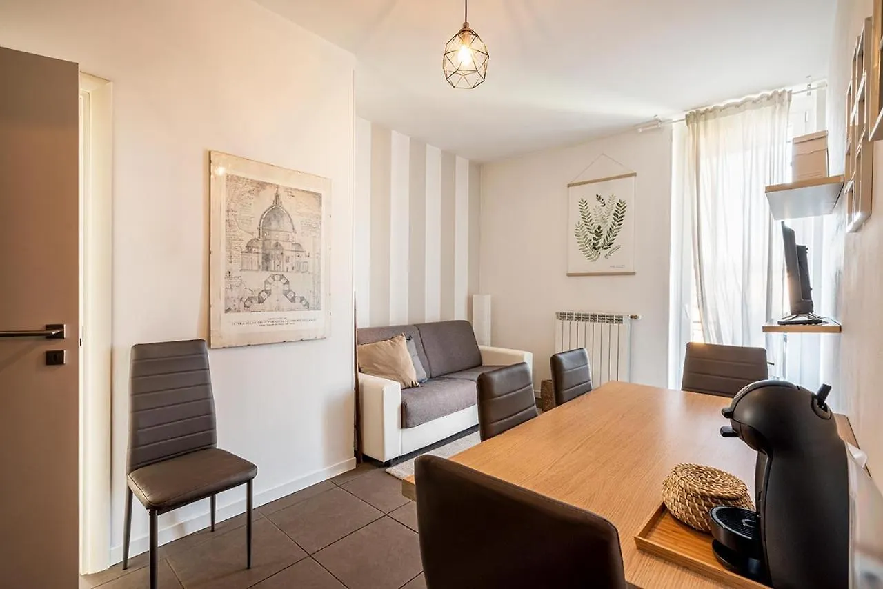 Aparthotel L'Angelica Holiday Home Desenzano del Garda